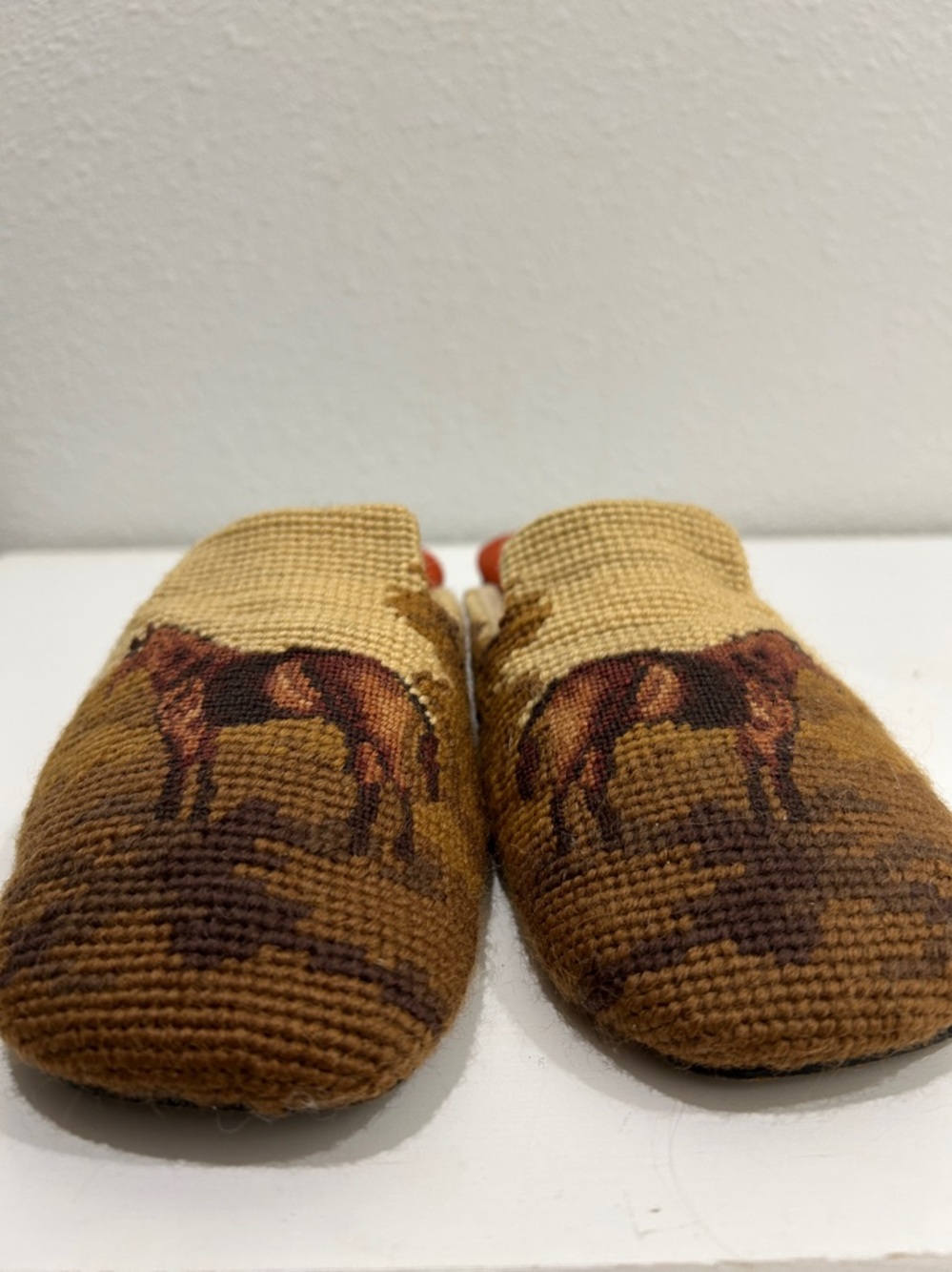 RARE Vintage Amy Jo Gladstone Equestrian Horse Tapestry Mules | Size 7 - Picture 9 of 14
